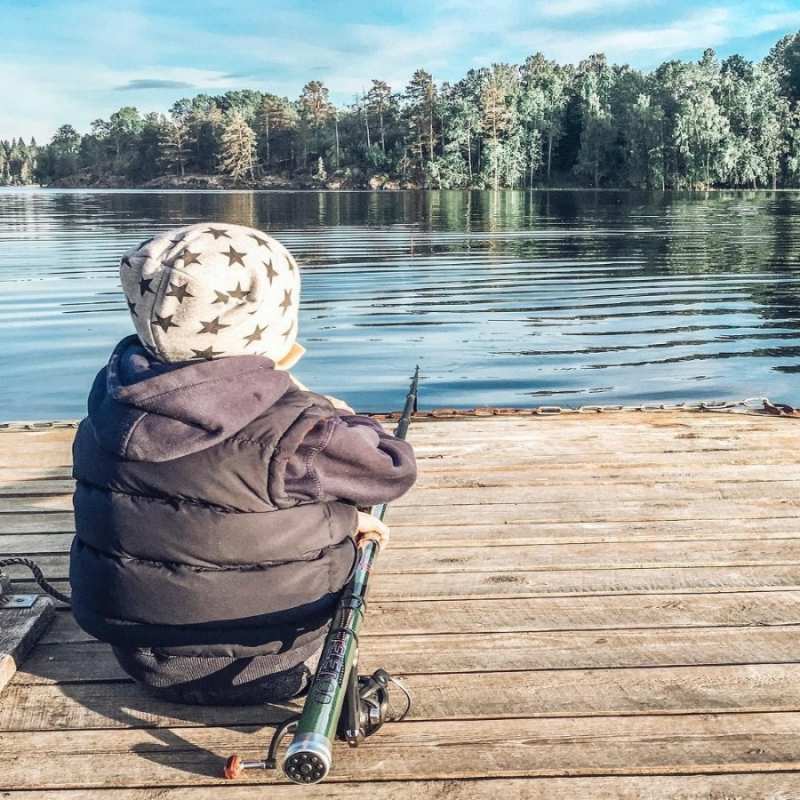 Открытка надо быть на свежем воздухе чтобы не болеть  рыбалка  Жазыл 