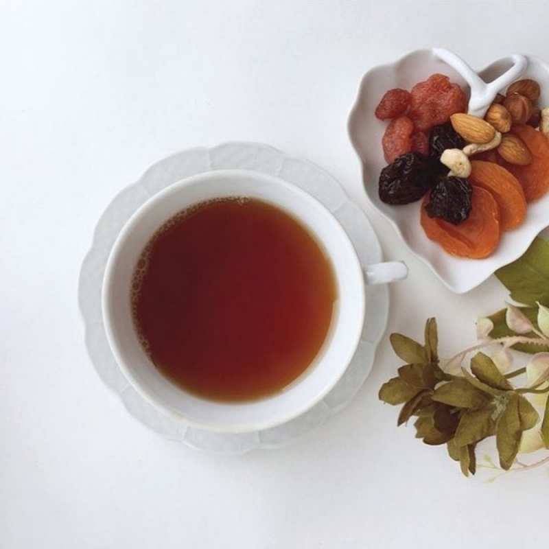 Открытка чай и сухофрукты  неизвестные растения  Жазыл 