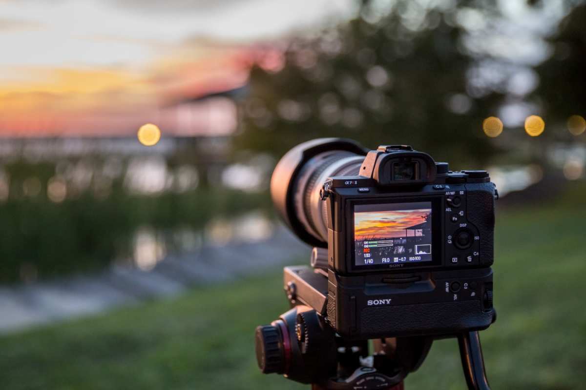 Открытка фотоаппарат  с днем фотографа  Фотограф күні құтты болсын 