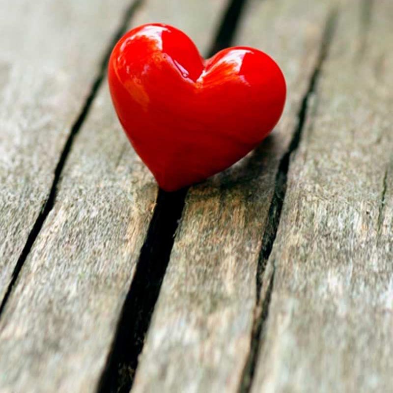 Открытка сердце 2 красное 2 Мен сені сүйемін 