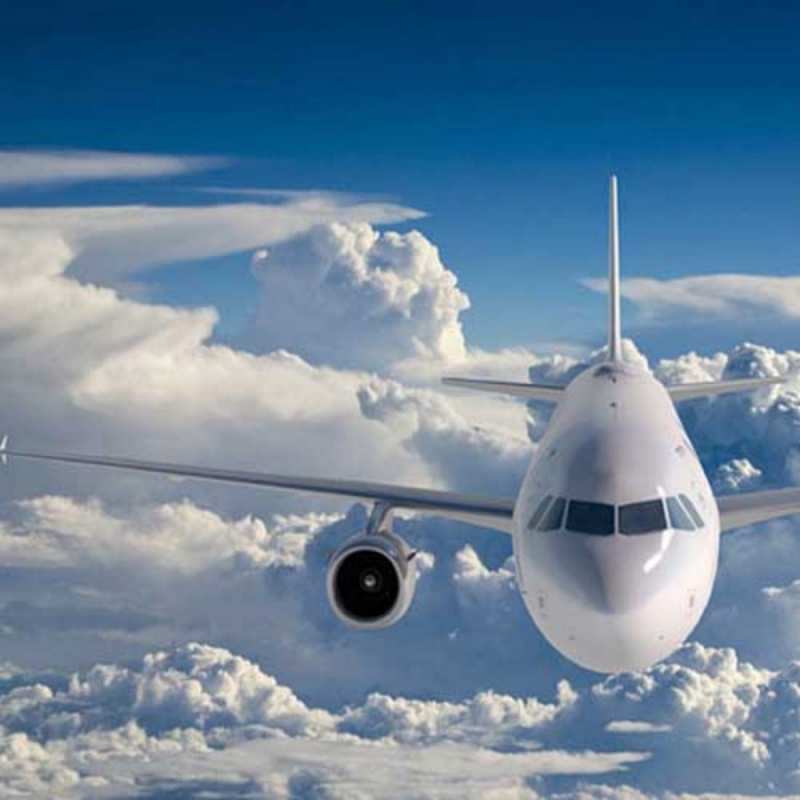 Открытка самолет в снежных облаках голубое небо и белоснежный самолет Жолыңыз болсын 