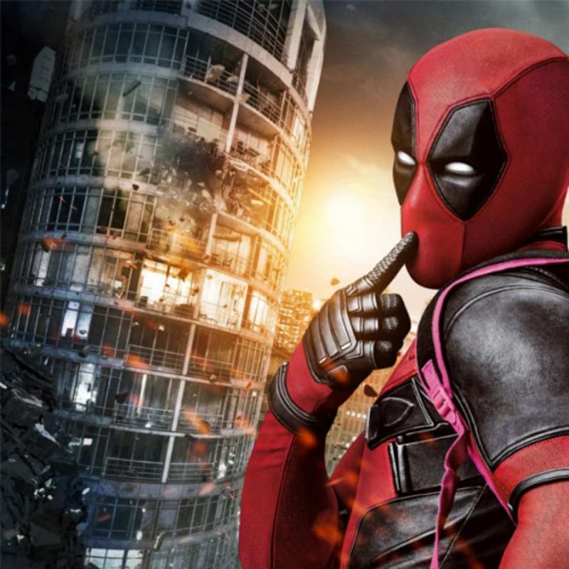 Открытка Дедпул  с супергероями  Туған күніңмен 