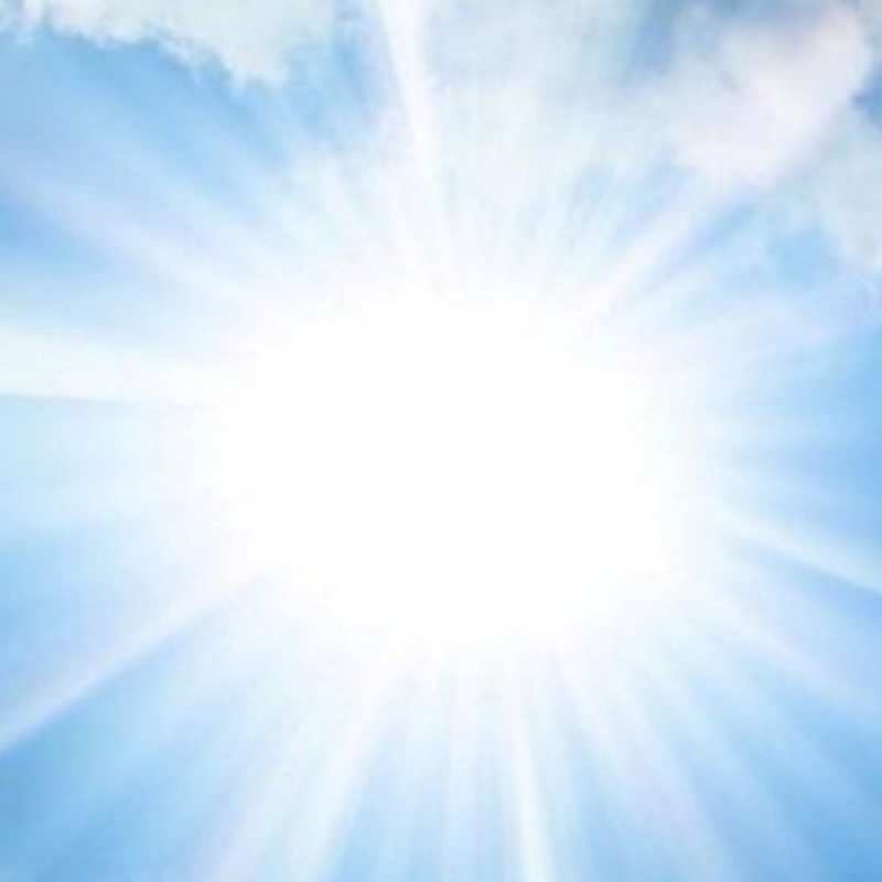 Открытка небо и яркий свет  свет небесный  Туған күнің құтты болсын 